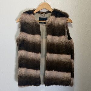 Glamsia Faux Fur Vest with Earthy Tones, Size M